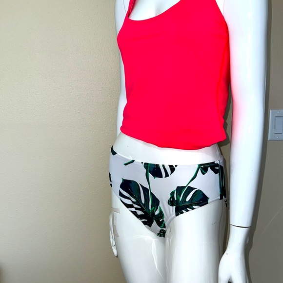NWT, bikini bottom size XL - Picture 3 of 7